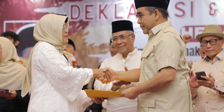 Muzani Minta Emak-emak Santun Ajak Keluarga dan Sekitar Pilih Prabowo