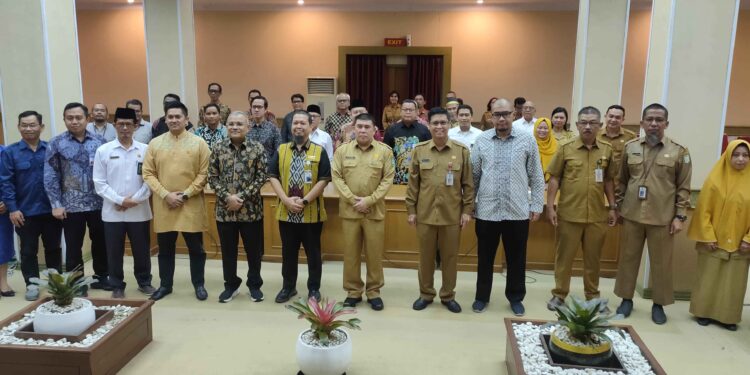 Akselerasi Pengembangan Ekonomi Dan Keuangan Syariah, Pemprov Kalbar Bentuk KDEKS